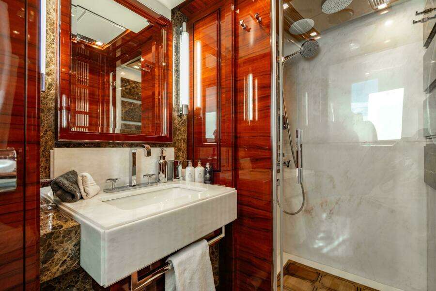 ALLORA 121ft Benetti Yacht For Sale