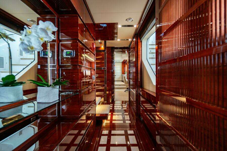 ALLORA 121ft Benetti Yacht For Sale