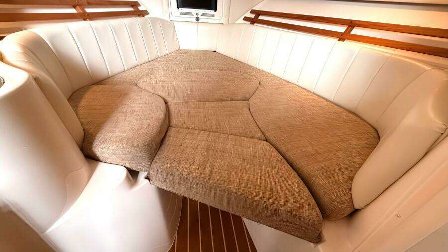 30ft Grady White Yacht For Sale