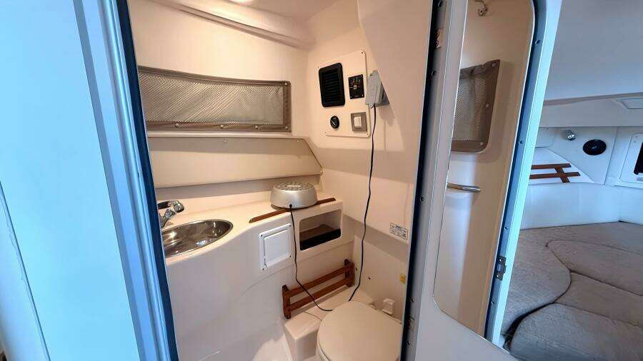 30ft Grady White Yacht For Sale