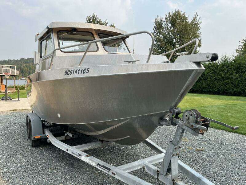 21ft Custom Yacht For Sale
