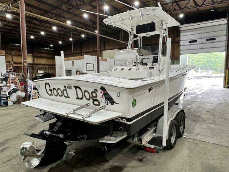 24ft Silverhawk Yacht For Sale