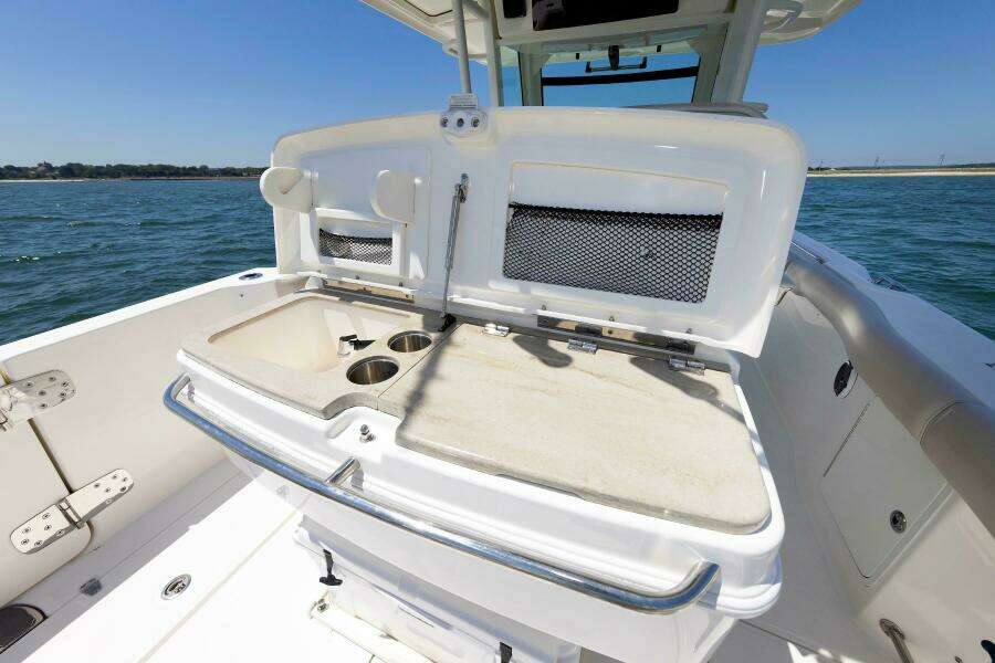 Murphy s Law 33ft Boston Whaler Yacht For Sale