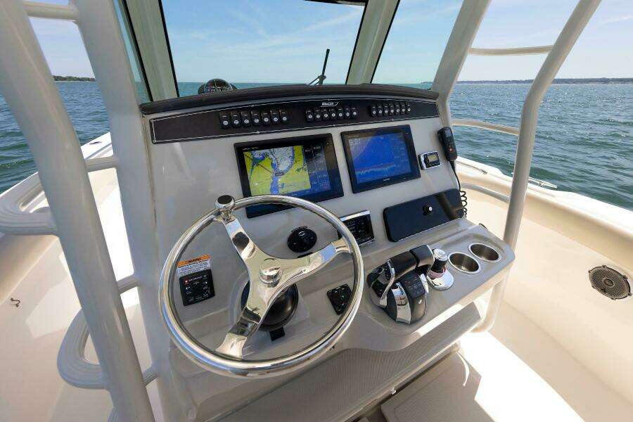 Murphy s Law 33ft Boston Whaler Yacht For Sale