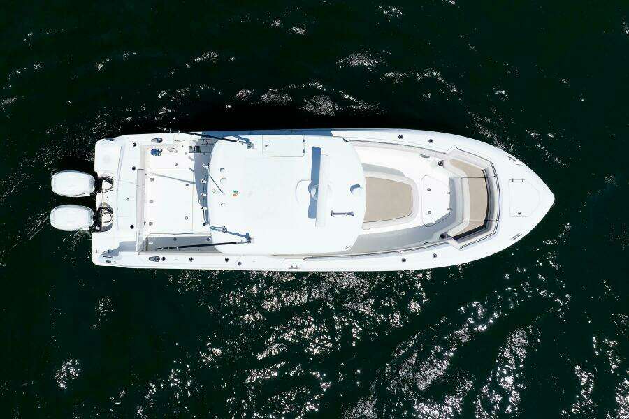 Murphy s Law 33ft Boston Whaler Yacht For Sale