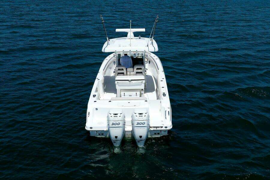 Murphy s Law 33ft Boston Whaler Yacht For Sale