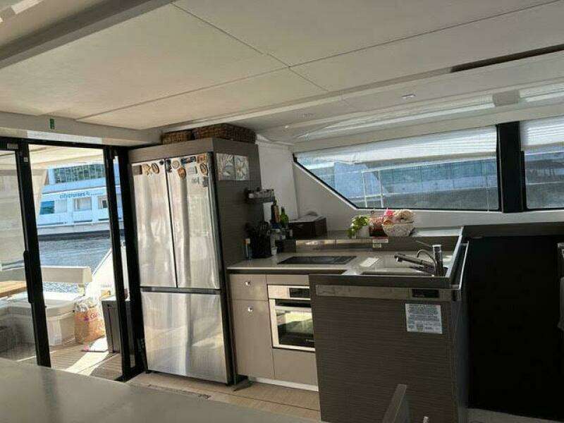 WANDER TWINS 46ft Leopard Yacht For Sale