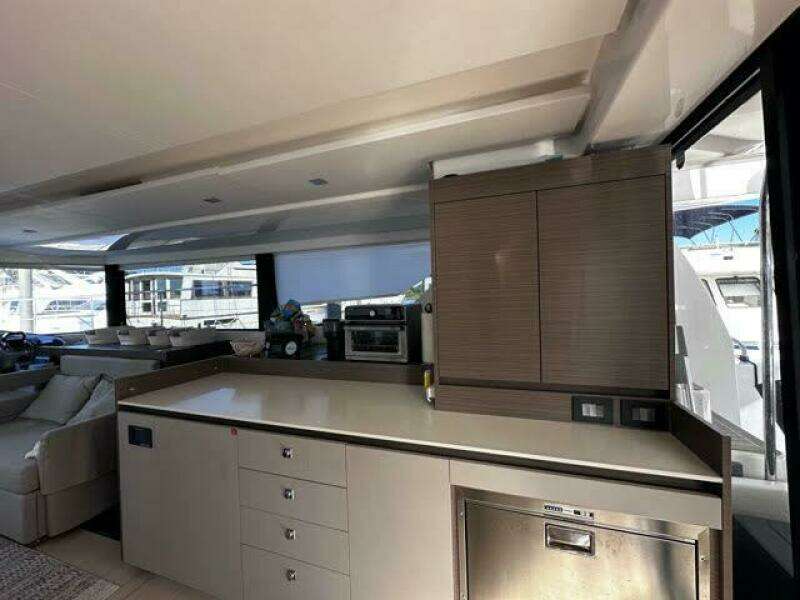 WANDER TWINS 46ft Leopard Yacht For Sale