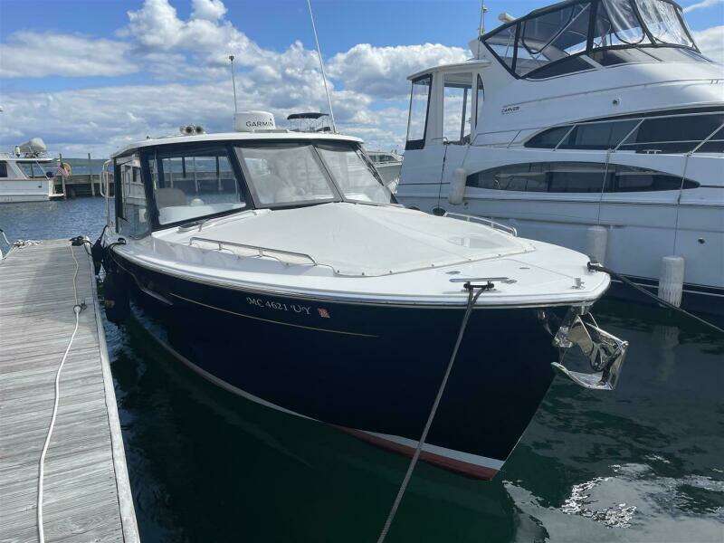 O M G 38ft MJM Yacht For Sale