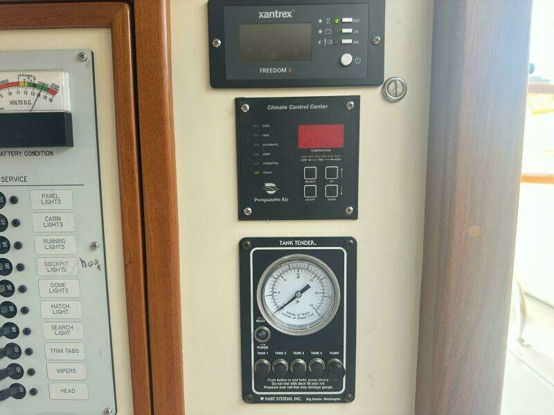 AT LAST 10 30ft Fortier Yacht For Sale