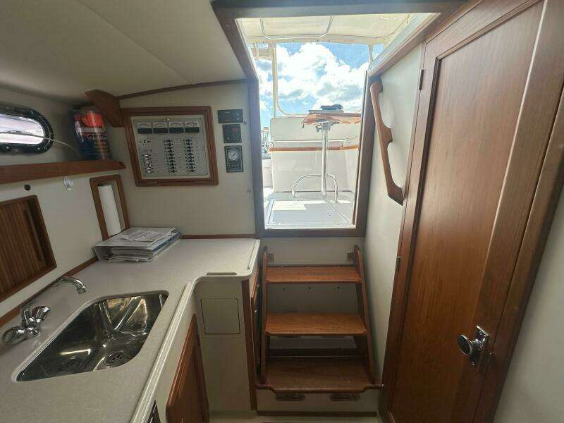 AT LAST 10 30ft Fortier Yacht For Sale