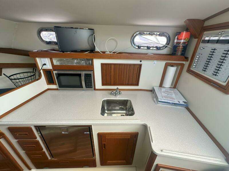 AT LAST 10 30ft Fortier Yacht For Sale