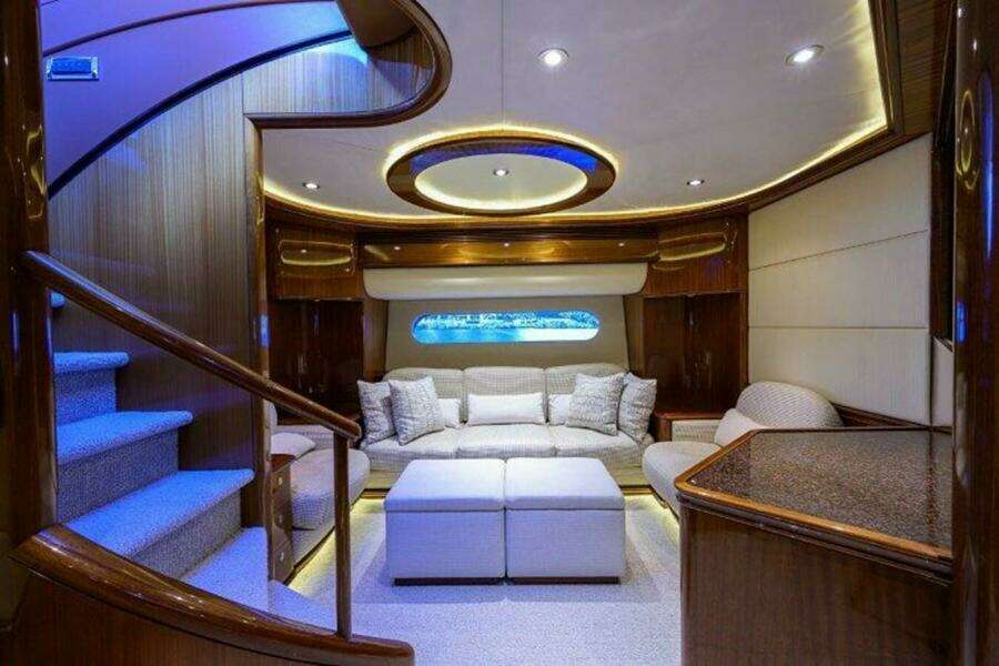 VIRGINIA SEA 84ft McMullen  amp  Wing Yacht For Sale