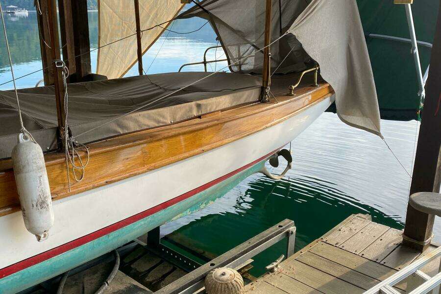 ANNIE 30ft Elco Yacht For Sale