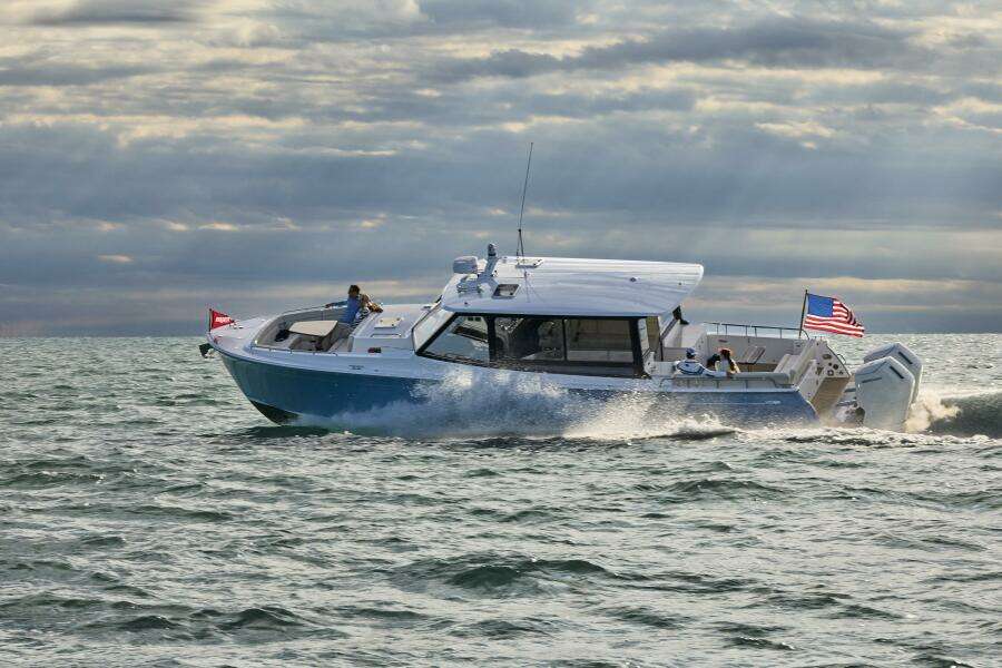 47ft MJM Yacht For Sale