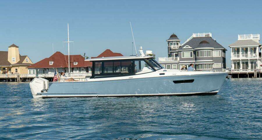 47ft MJM Yacht For Sale
