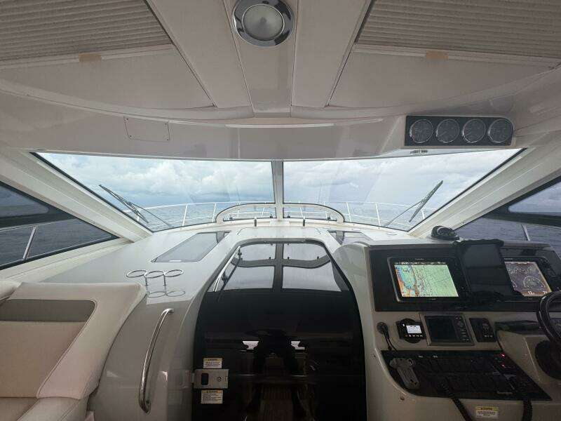 47ft Sea Ray Yacht For Sale