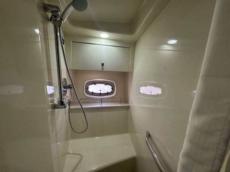 47ft Sea Ray Yacht For Sale