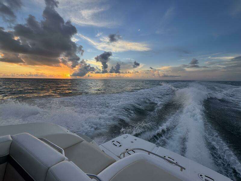 47ft Sea Ray Yacht For Sale