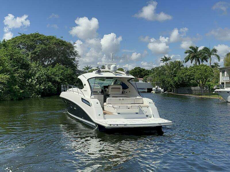 47ft Sea Ray Yacht For Sale