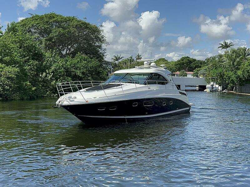 47ft Sea Ray Yacht For Sale
