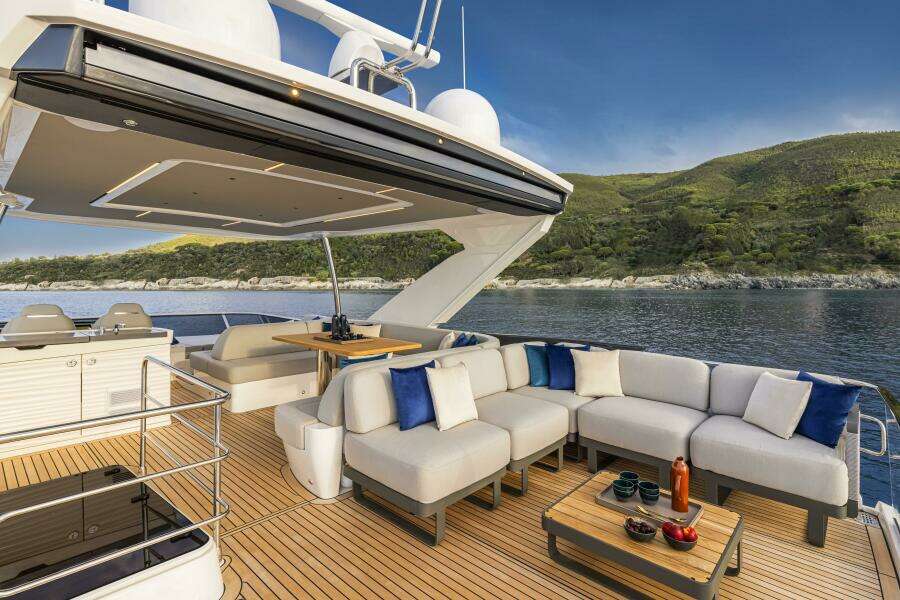 60ft Absolute Yacht For Sale