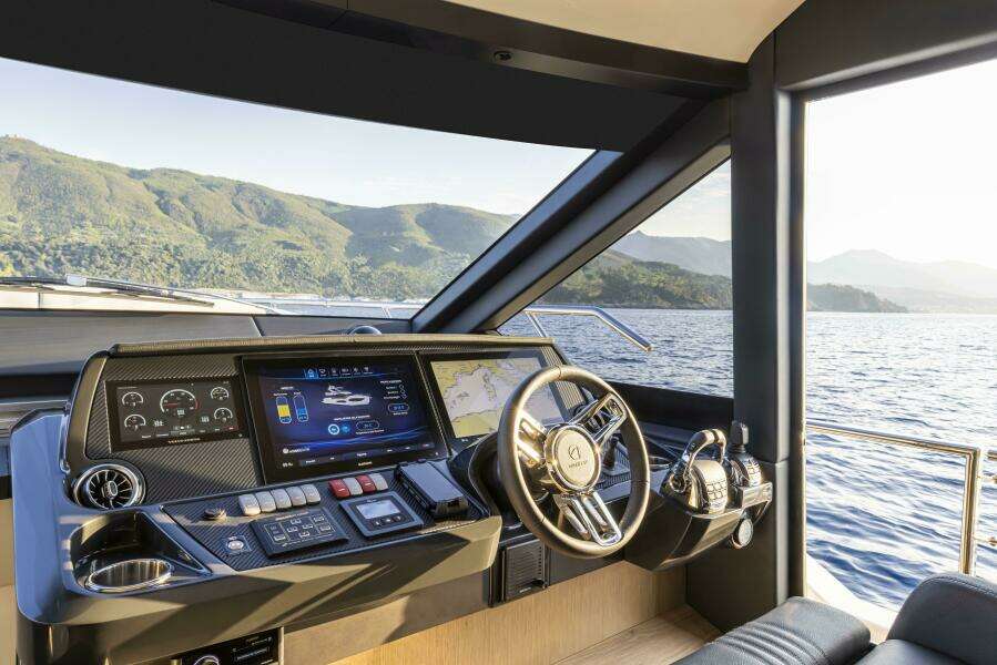 60ft Absolute Yacht For Sale