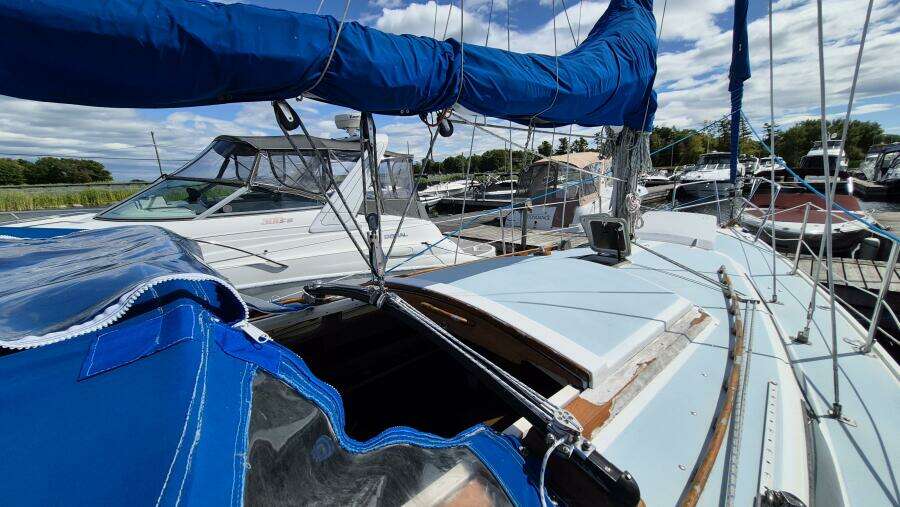Second Wind V 30ft Catalina Yacht For Sale