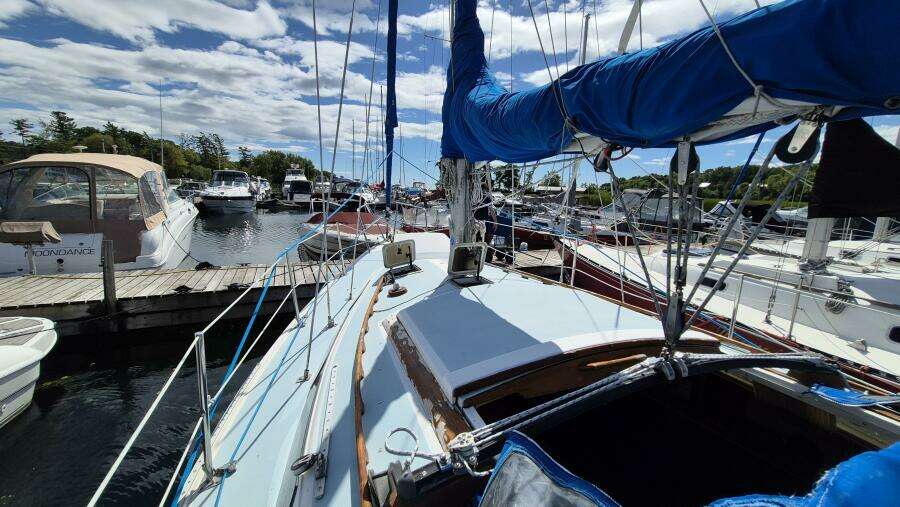 Second Wind V 30ft Catalina Yacht For Sale