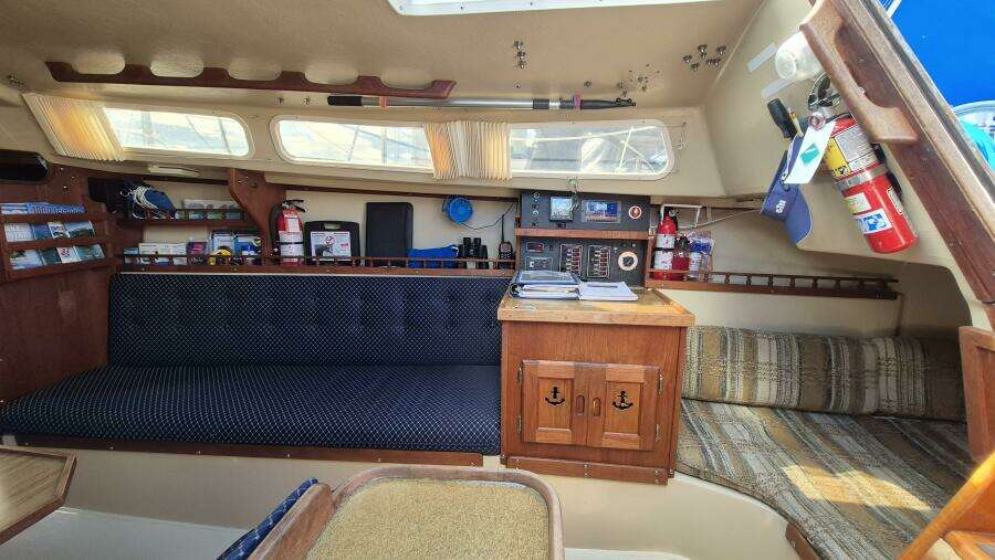 Second Wind V 30ft Catalina Yacht For Sale
