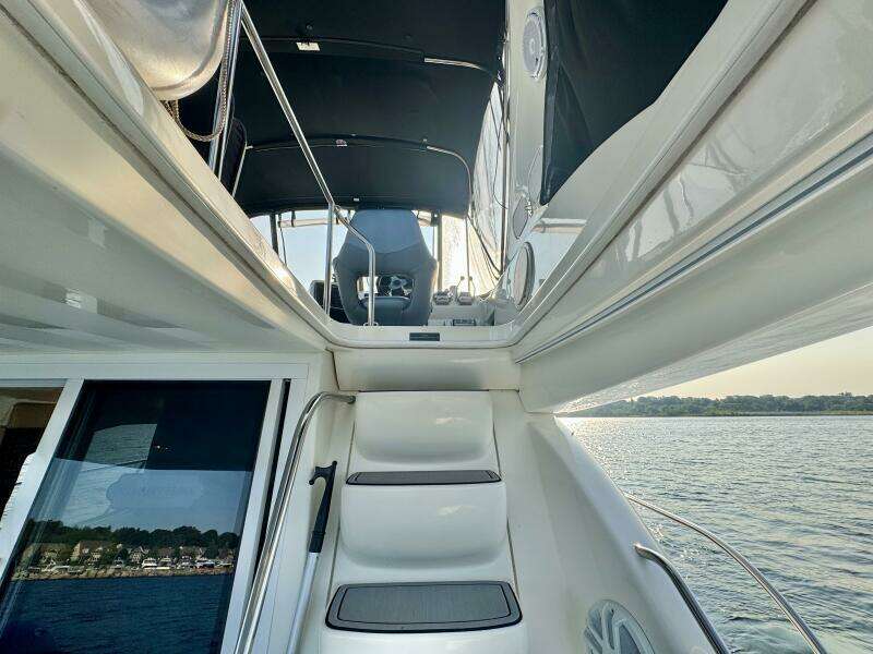 34ft Meridian Yacht For Sale