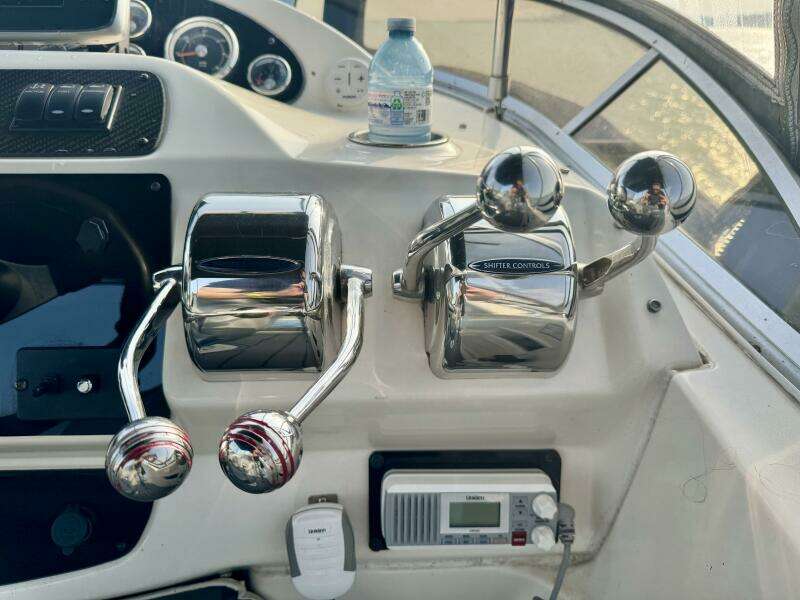 34ft Meridian Yacht For Sale