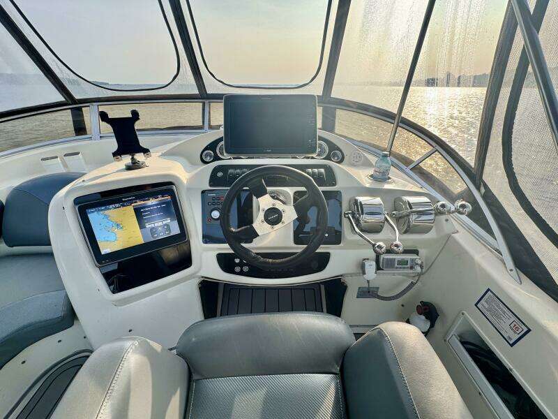 34ft Meridian Yacht For Sale
