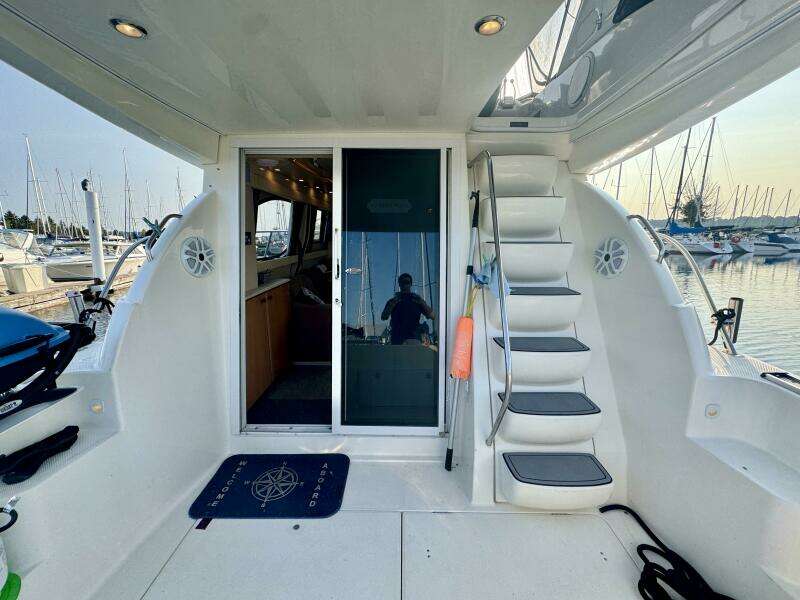 34ft Meridian Yacht For Sale