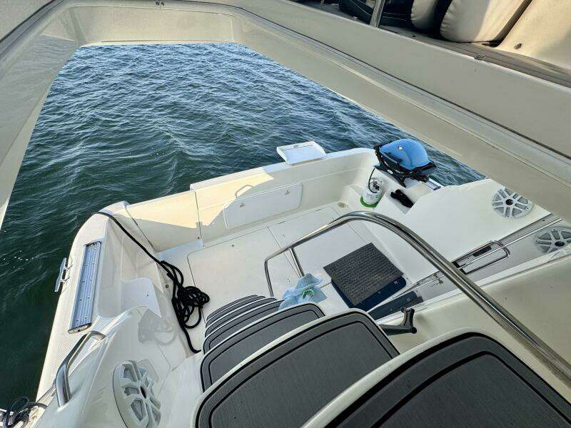 34ft Meridian Yacht For Sale