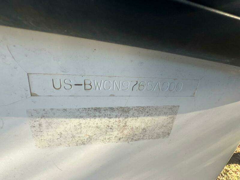 17ft Boston Whaler Yacht For Sale