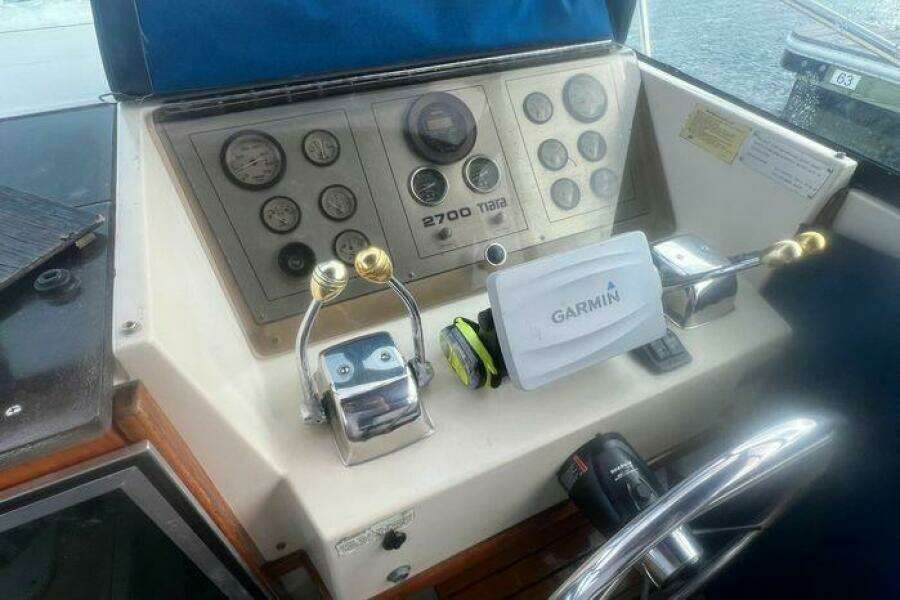 27ft Tiara Yachts Yacht For Sale