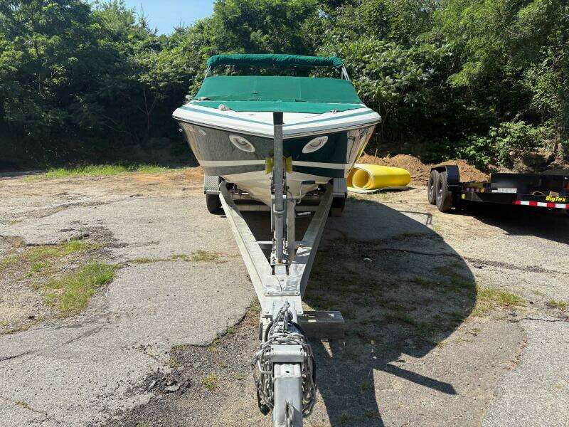 22ft Cobalt Yacht For Sale