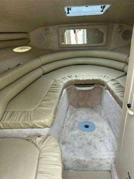 28ft Sea Ray Yacht For Sale