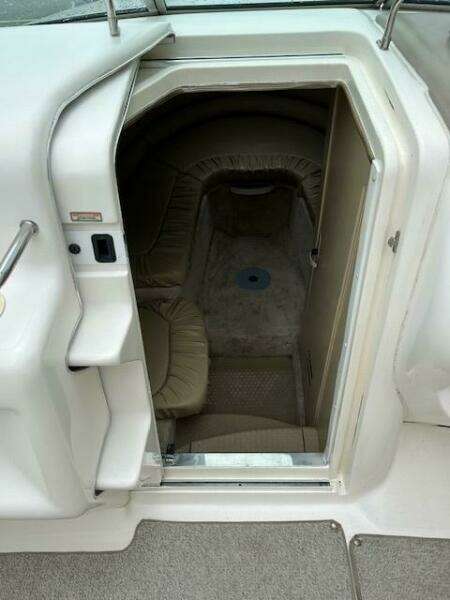 28ft Sea Ray Yacht For Sale