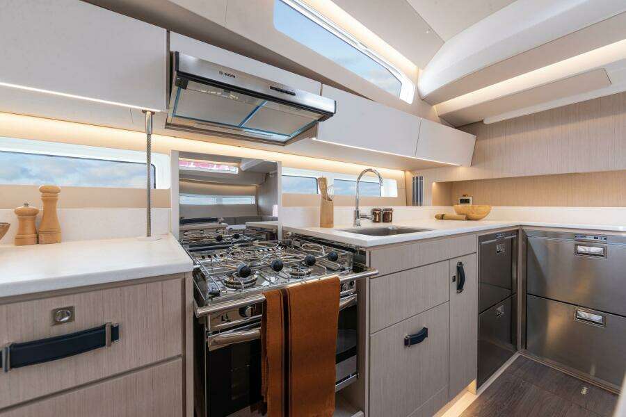 55ft Jeanneau Yacht For Sale