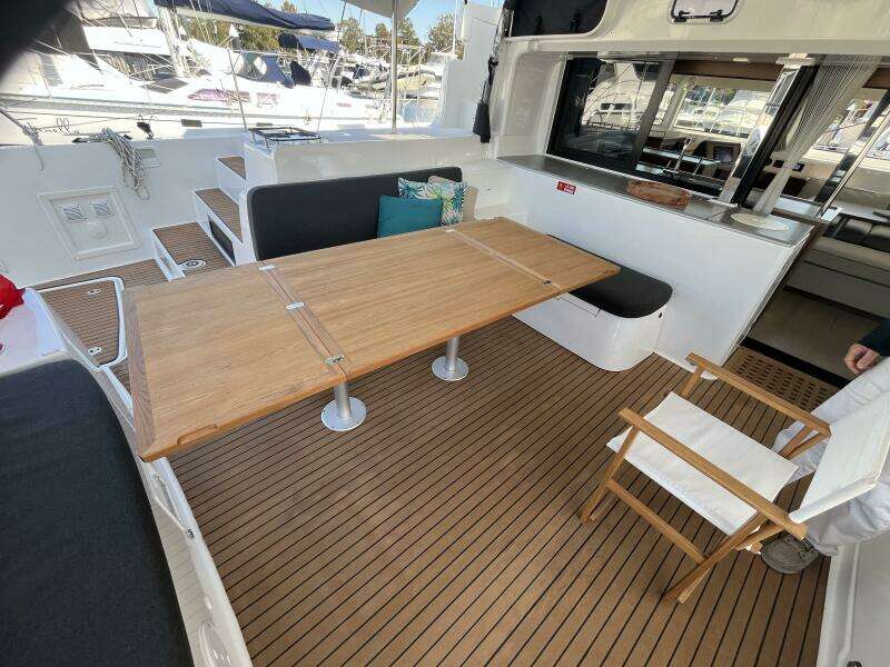 Kokomo 45ft Lagoon Yacht For Sale
