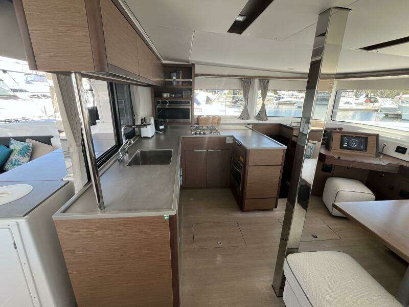Kokomo 45ft Lagoon Yacht For Sale