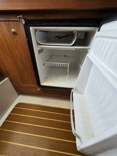 Reflections 30ft Mainship Yacht For Sale
