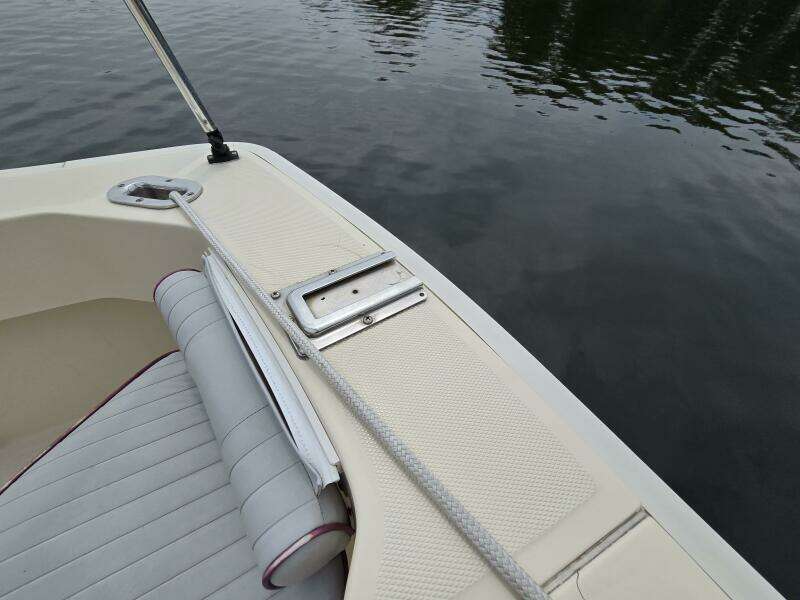 Reflections 30ft Mainship Yacht For Sale