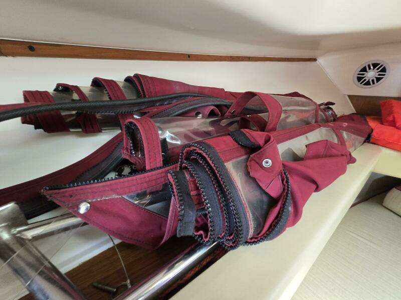 Reflections 30ft Mainship Yacht For Sale