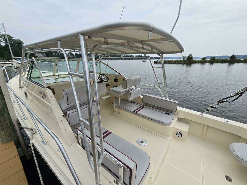 Reflections 30ft Mainship Yacht For Sale