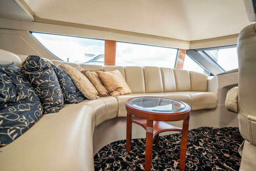 Sound Traveler 56ft Carver Yacht For Sale