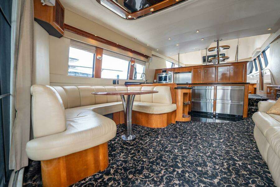 Sound Traveler 56ft Carver Yacht For Sale