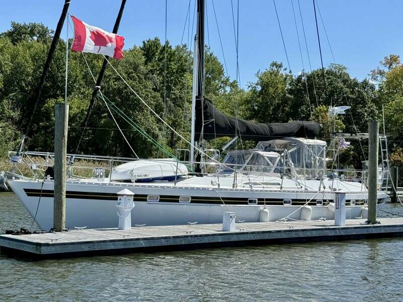 Su Ching 55ft Tayana Yacht For Sale